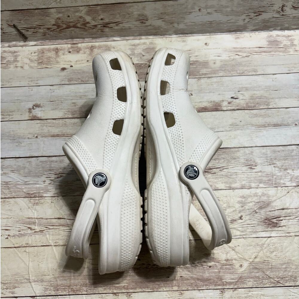 Crocs Classic Clogs White Men's Size 6 Women's 8 Comfort Slides Slip-On - Picture 5 of 8